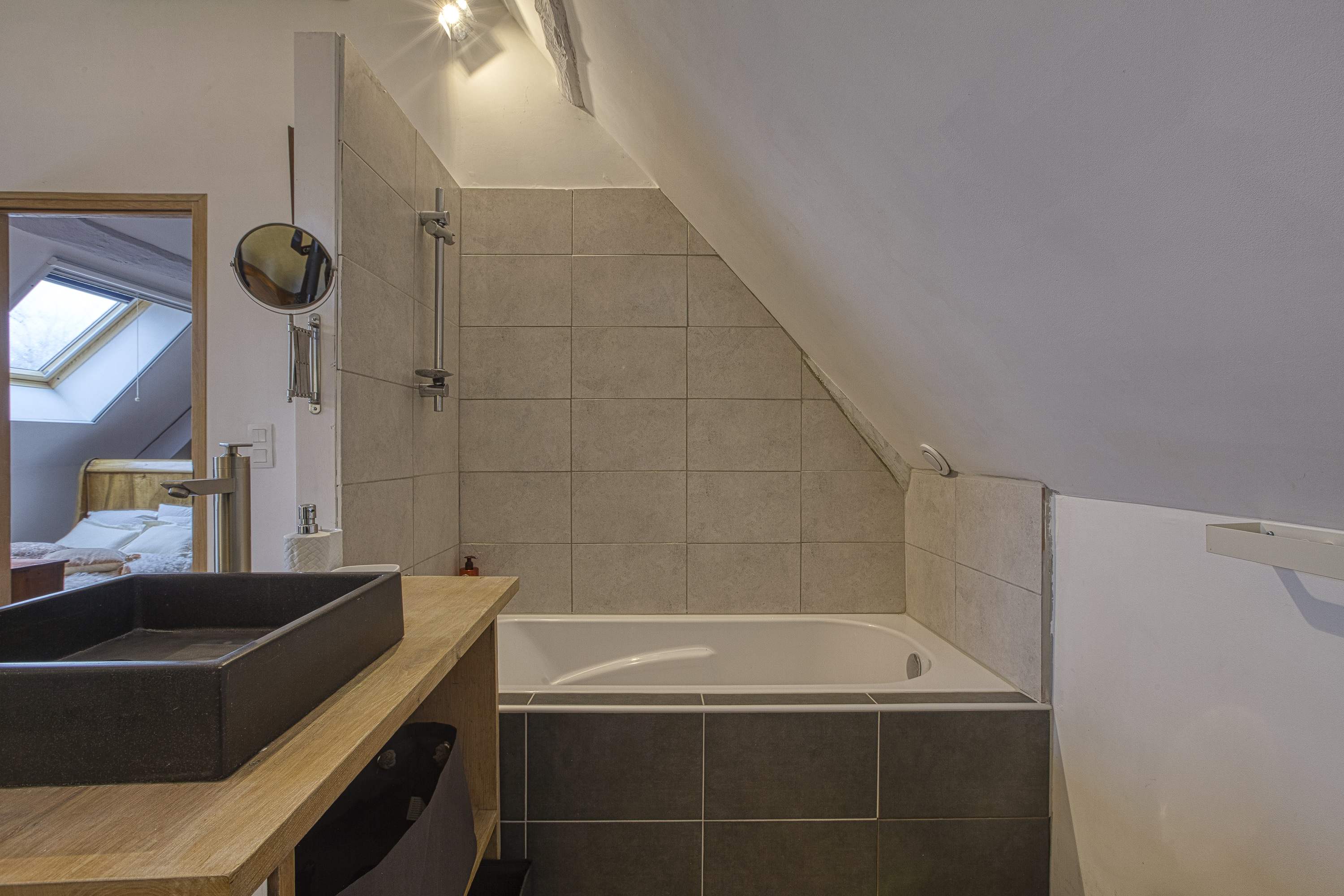 Salle de bain chambre 2